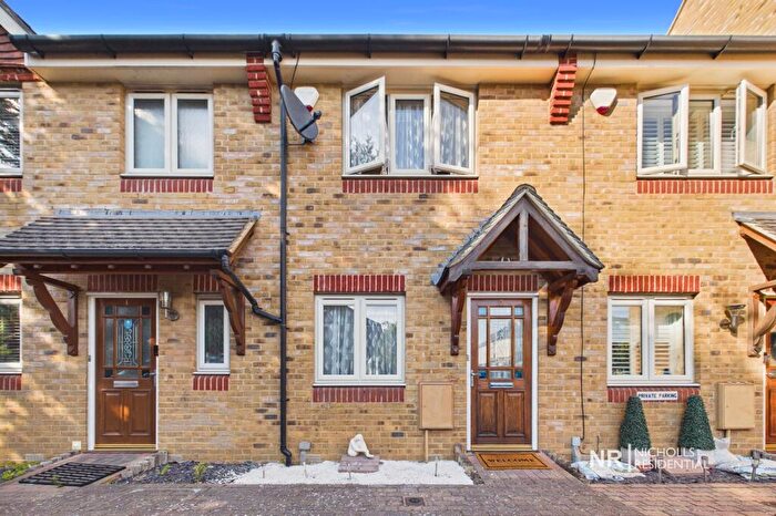 2 Bedroom Terraced House For Sale In Pearing Close, Worcester Park, Surrey., KT4