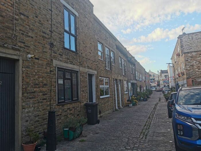 3 Bedroom Terraced House To Rent In Batley Place, London, N16