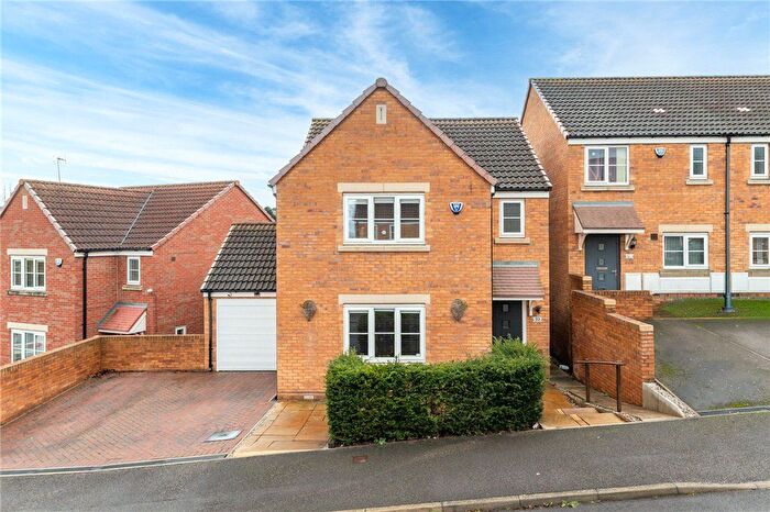 3 Bedroom Detached House For Sale In Seven Hill Way, Morley, Leeds, West Yorkshire, LS27