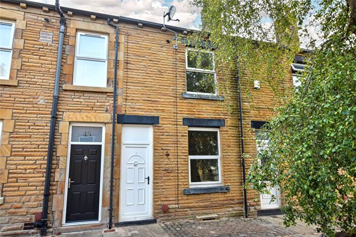 2 Bedroom Terraced House For Sale In Queen Street, East Ardsley, Wakefield, West Yorkshire, WF3