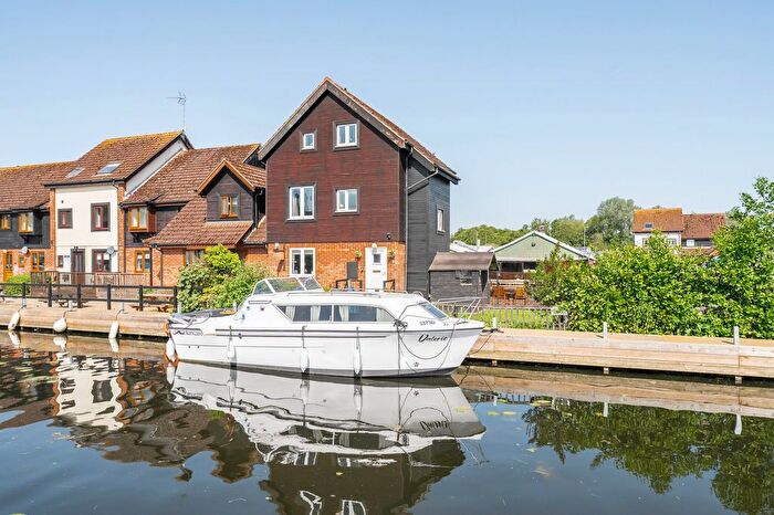 3 Bedroom Cottage For Sale In Staitheway Road, Wroxham, NR12