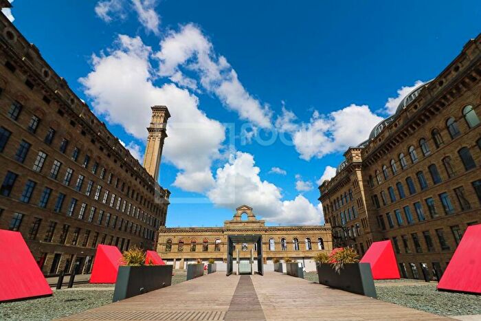 1 Bedroom Apartment To Rent In Silk Warehouse, Lister Mills, Bradford, BD9
