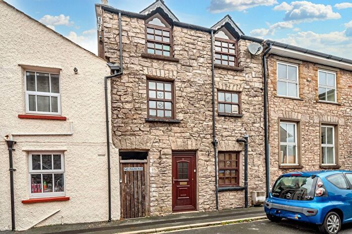 3 Bedroom Terraced House For Sale In Ann Street, Kendal, LA9