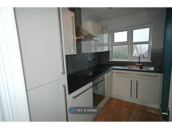 1 Bedroom Flat To Rent In Murrain Drive, Downswood, Maidstone, ME15
