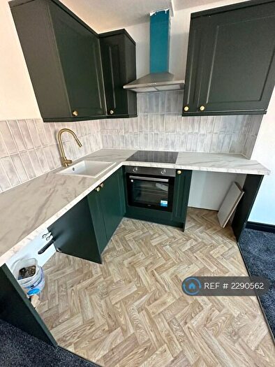 1 Bedroom Flat To Rent In Watnall Road, Hucknall, Nottingham, NG15