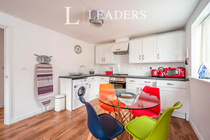 1 Bedroom Flat To Rent In Jaz Terrace, A Queens Road, PO2