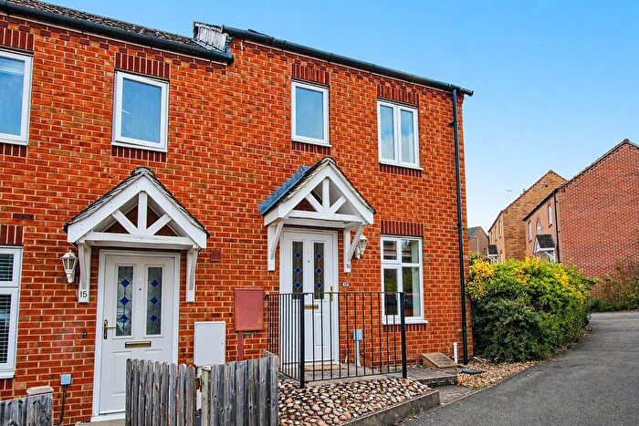 2 Bedroom End Terrace House To Rent In Rushmere Close, Raunds, NN9