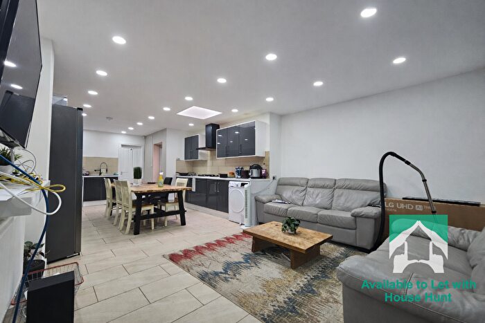 6 Bedroom Terraced House To Rent In Metchley Lane, Birmingham, B17