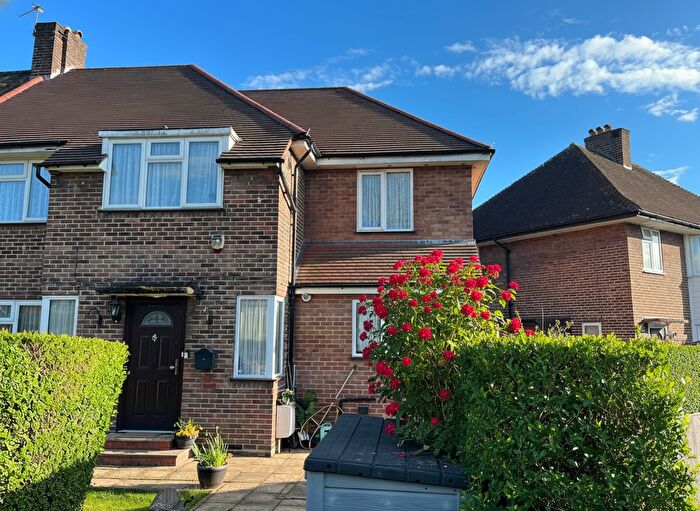 1 Bedroom Maisonette To Rent In Harp Road, Ealing, London, W7