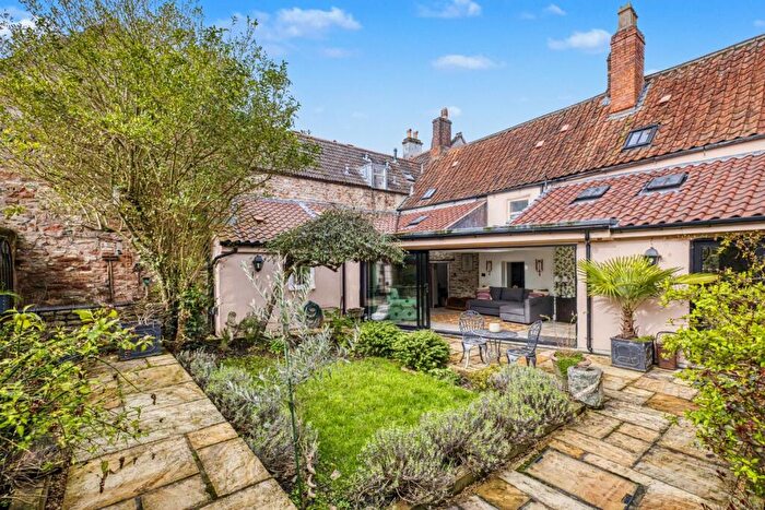 3 Bedroom Semi-Detached House For Sale In Exceptionally Attractive, Historic, Fully Renovate, Central Wells, BA5