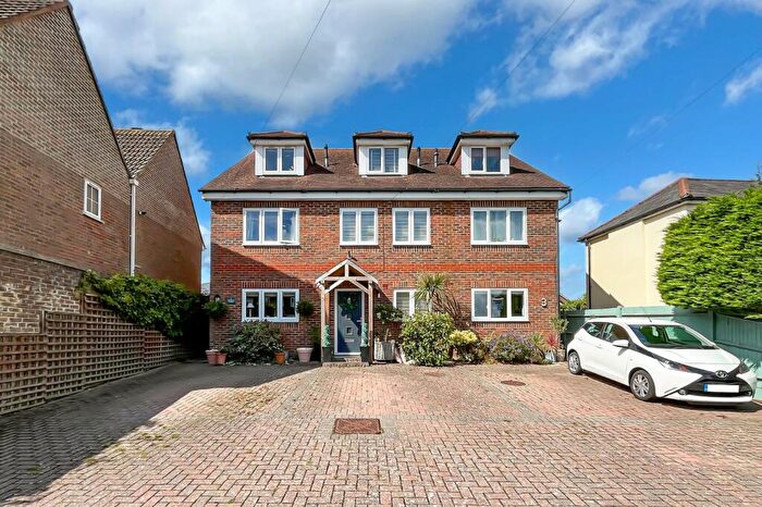 3 Bedroom End Of Terrace House For Sale In Sea Road, East Preston, Littlehampton, West Sussex, BN16