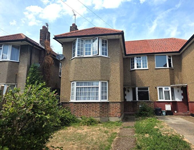 2 Bedroom Maisonette For Sale In Berkeley Close, Ruislip, HA4