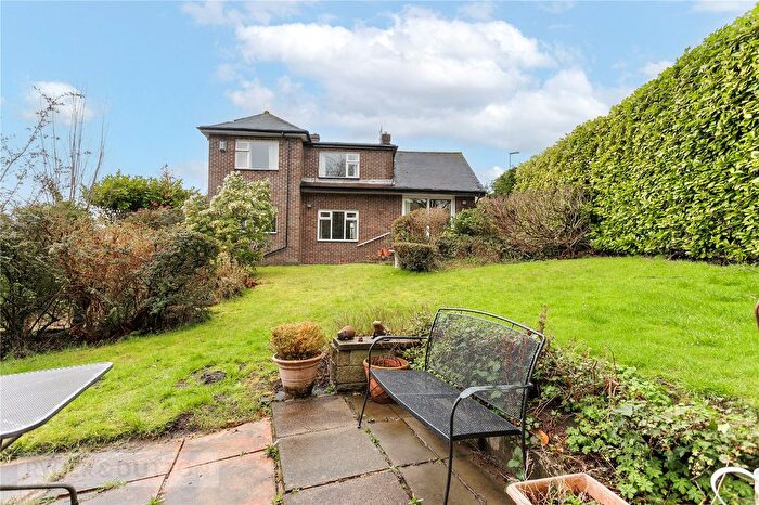 3 Bedroom Detached House For Sale In Burnedge Fold Road, Grasscroft, Saddleworth, OL4