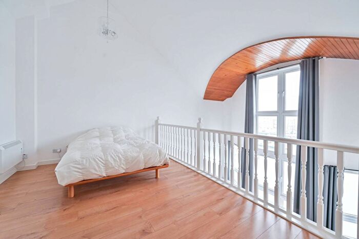 1 Bedroom Flat To Rent In Finland Street, Canada Water, London, SE16