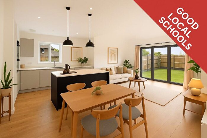 4 Bedroom Cottage For Sale In Rowden Close, West Wellow, Romsey, SO51