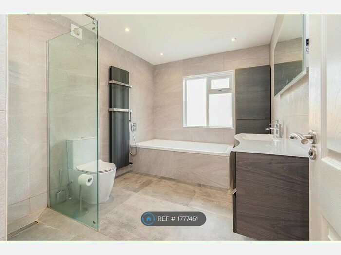 3 Bedroom Semi-Detached House To Rent In Virginia Road, Thornton Heath, CR7