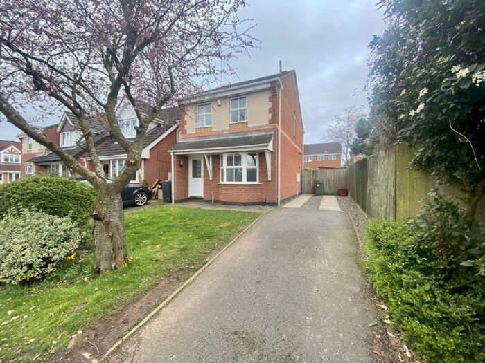 3 Bedroom Semi-Detached House To Rent In Denstone Close, Ashby-De-La-Zouch, Leicestershire, LE65