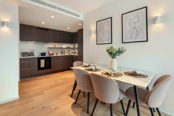 2 Bedroom Apartment To Rent In Author Kings Cross, York Way, London, N1