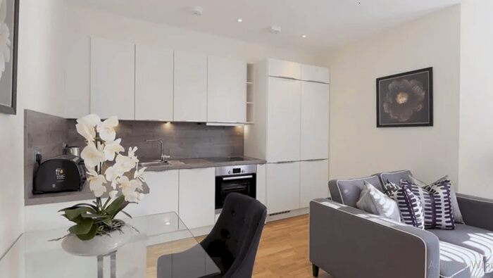 1 Bedroom Flat To Rent In King Street, London, W6