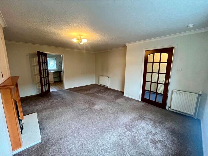3 Bedroom Terraced House For Sale In Second Avenue, Dumbarton, G82
