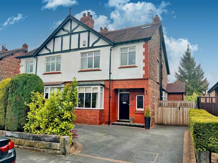 Houses for sale & to rent in WA15 8DU, Crossfield Road, Hale Barns