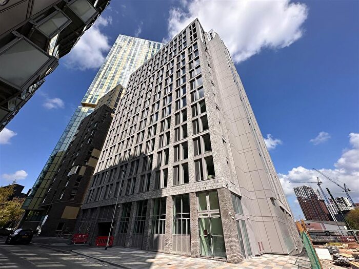 1 Bedroom Flat To Rent In Greengate, Salford, M3