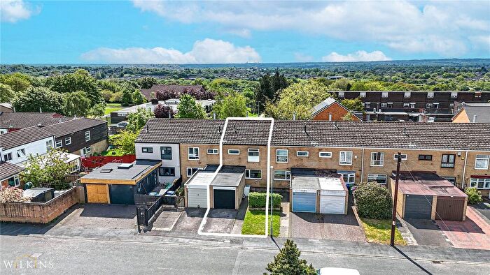 3 Bedroom Terraced House For Sale In Caledonian, Tamworth, Staffordshire, B77