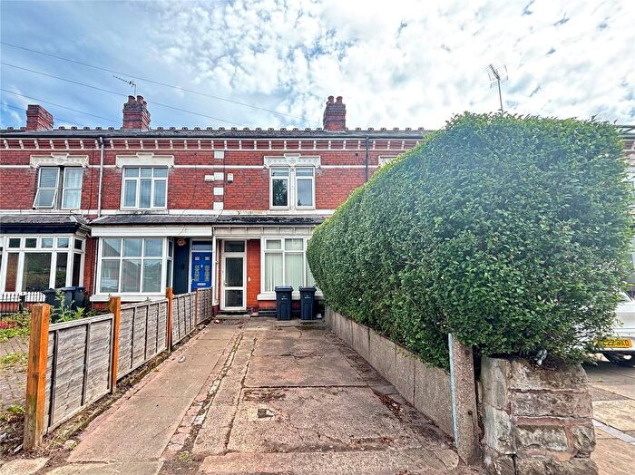 3 Bedroom Terraced House For Sale In Vicarage Road, Kings Heath, Birmingham, West Midlands, B14