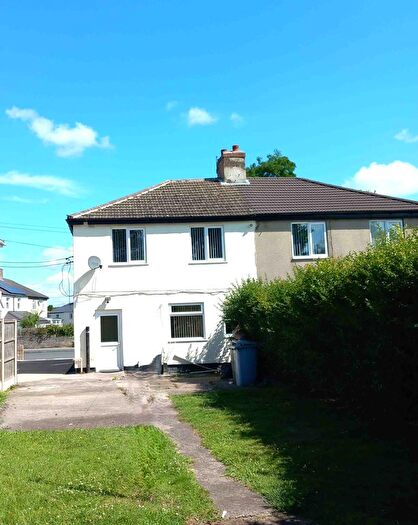 3 Bedroom Semi-Detached House To Rent In Church Street, Bilsthorpe, Newark, NG22
