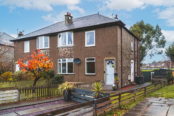 2 Bedroom Flat For Sale In Colinton Mains Green, Edinburgh, EH13