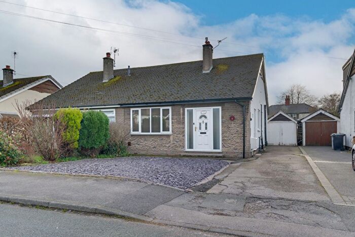 2 Bedroom Semi-Detached Bungalow For Sale In Elm Road, Congleton, CW12