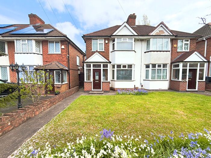 3 Bedroom Property To Rent In Yew Tree Lane, Birmingham, B26