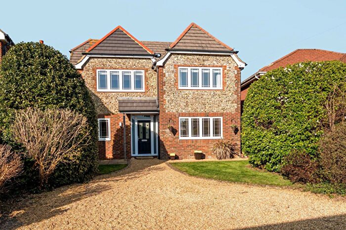 4 Bedroom Detached House For Sale In Chester Crescent, Lee-On-The-Solent, PO13