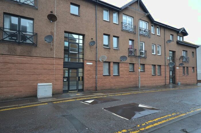 2 Bedroom Flat To Rent In Limonds Wynd, Ayr, Ayrshire, Ab, KA8