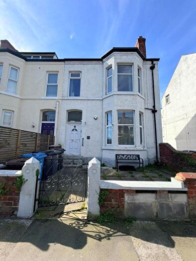 1 Bedroom Flat To Rent In St Andrews Road South, Lytham St Annes, FY8