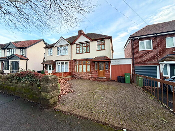3 Bedroom Semi Detached House For Sale In Park Road, Quarry Bank, Brierley Hill, DY5