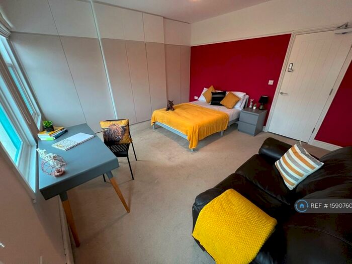 5 Bedroom Terraced House To Rent In Stretton Road, Leicester, LE3