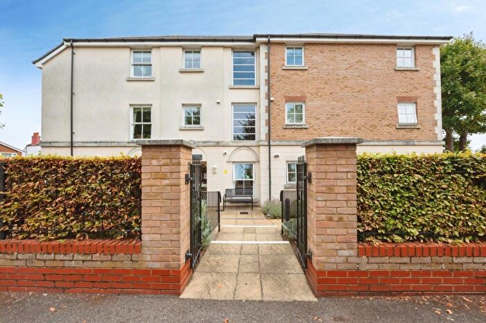 1 Bedroom Apartment For Sale In Nelson Court, Windmill Hill, DA12