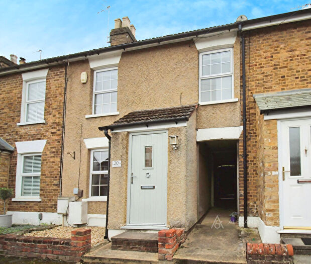 2 Bedroom Terraced House To Rent In Catlin Street, Hemel Hempstead., HP3
