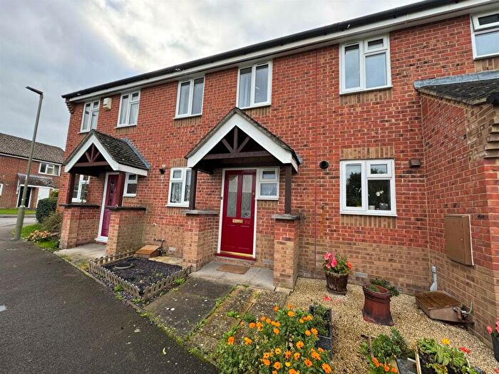 2 Bedroom Terraced House To Rent In Mendip Heights, Didcot, OX11