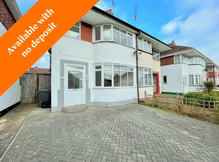 3 Bedroom Semi-Detached House To Rent In Heaton Road, Gosport, PO12