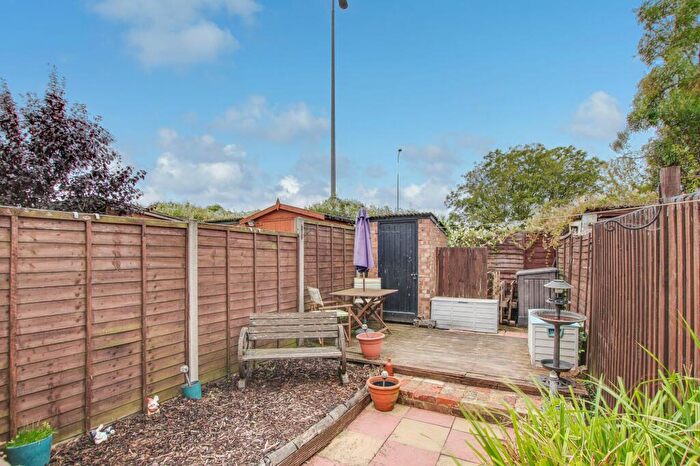 2 Bedroom Terraced House For Sale In Great North Road, Wyboston, MK44