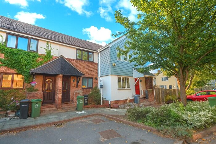 2 Bedroom Terraced House To Rent In Osier Close, Portsmouth, PO2