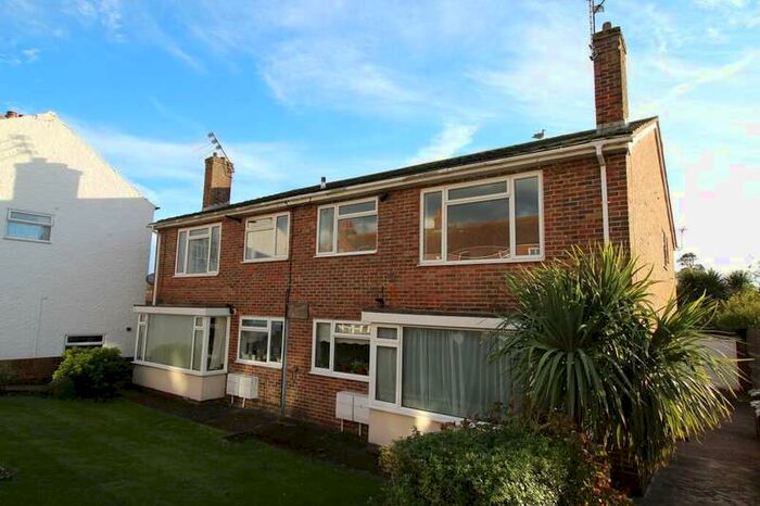 2 Bedroom Flat To Rent In Brook Street, Polegate, BN26