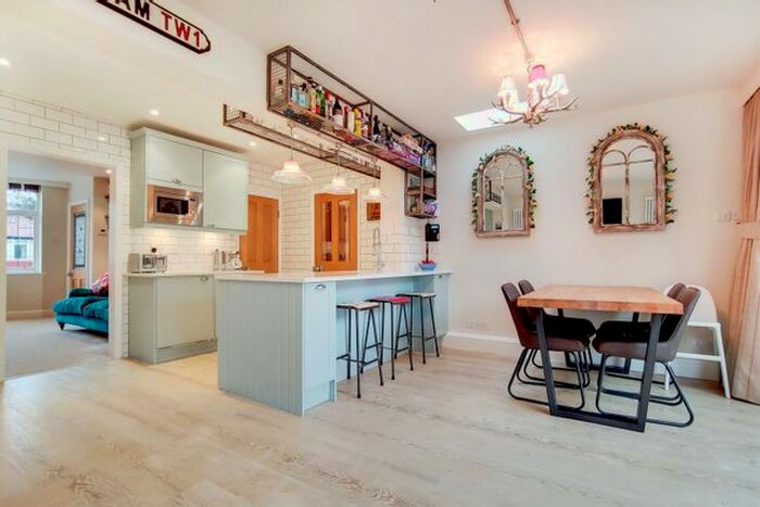 3 Bedroom Detached House To Rent In Surbiton Hill Park, Surbiton, KT5