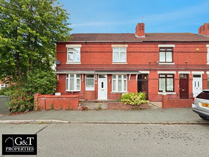 5 Bedroom Terraced House For Sale In Brook Street, Gornal Wood, Dudley, DY3