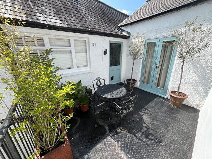 2 Bedroom Apartment For Sale In Stunning Two Bedroom Flat In Wells, Somerset, BA5