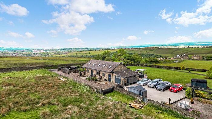 4 Bedroom Barn Conversion For Sale In Acre View, Whitegates Lane Strinesdale Saddleworth, OL4