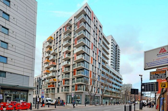 Studio To Rent In Commercial Road, Tower Hamlets, London E1