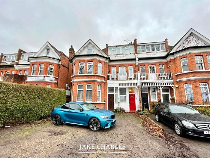 1 Bedroom Flat To Rent In Ballards Lane, London, N3